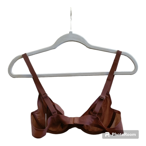 Skims Full Coverage Molded Unlined Demi Bra Jasper Size 38A NWT - Picture 2 of 11